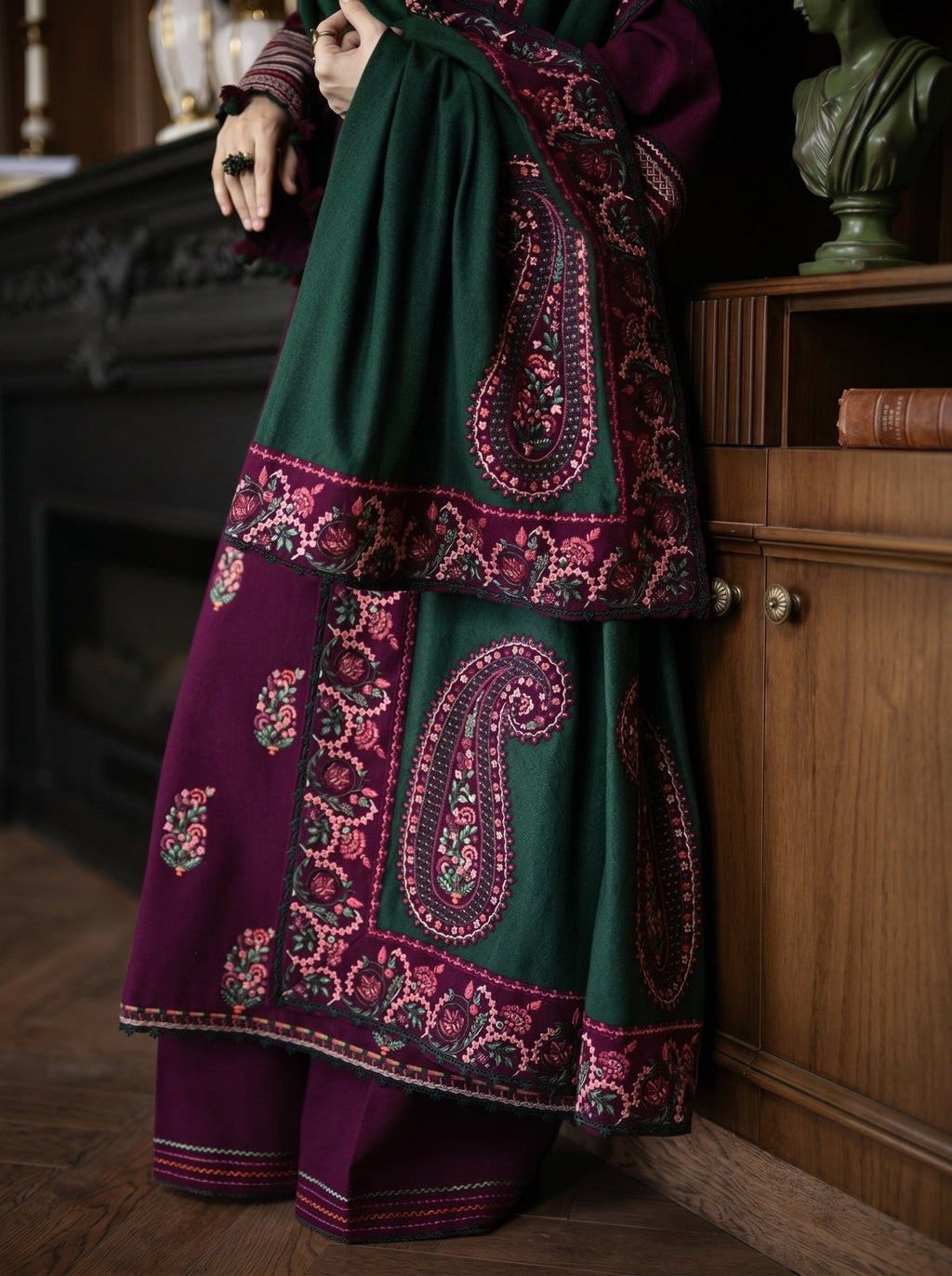 Heavy Embroidered 3PC Lawn - Libaaso