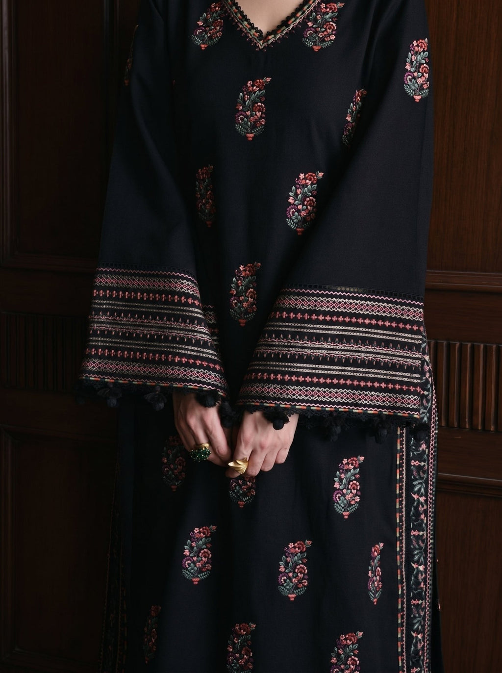 Heavy Embroidered 3PC Lawn - Libaaso