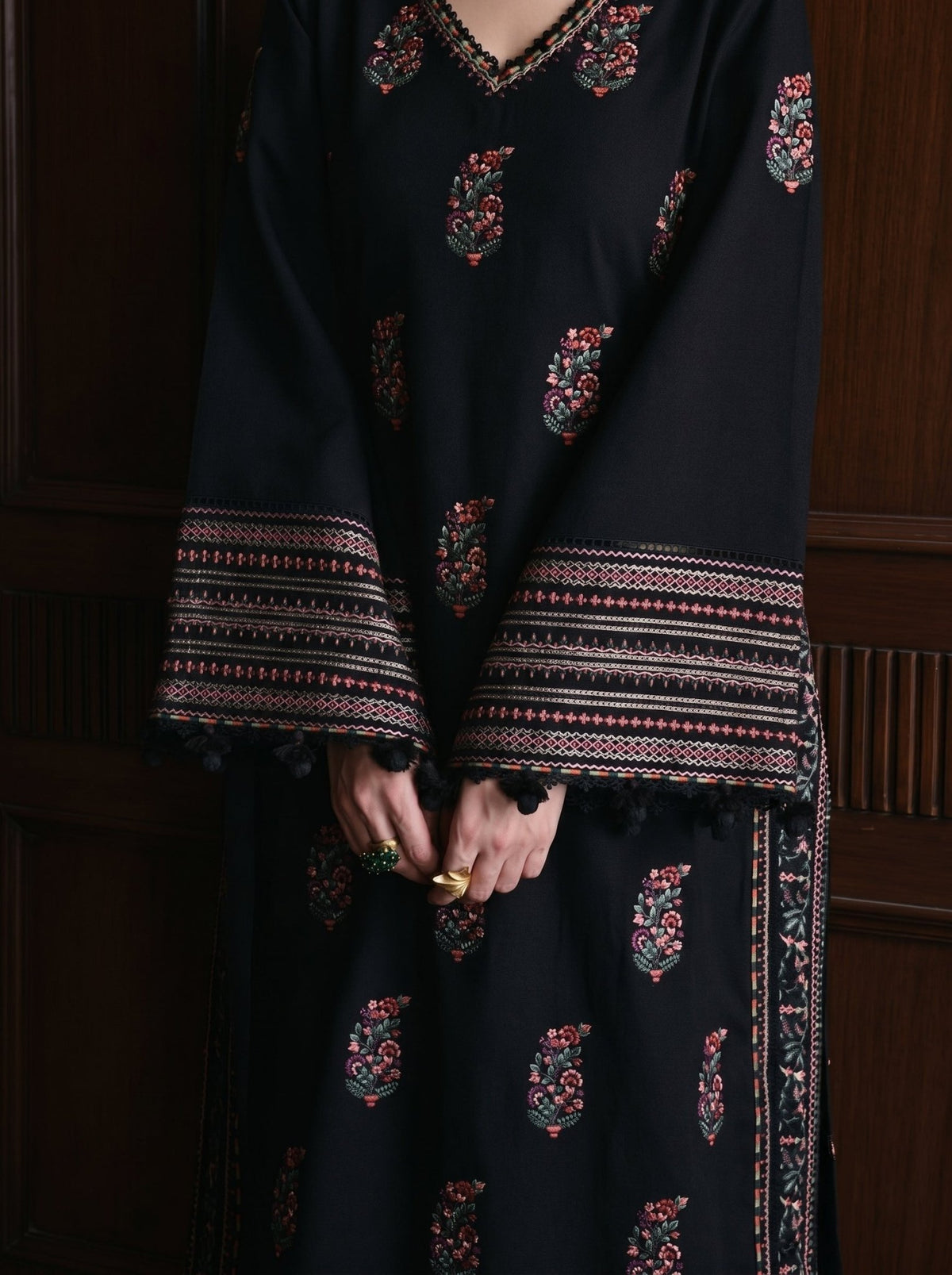 Heavy Embroidered 3PC Lawn - Libaaso
