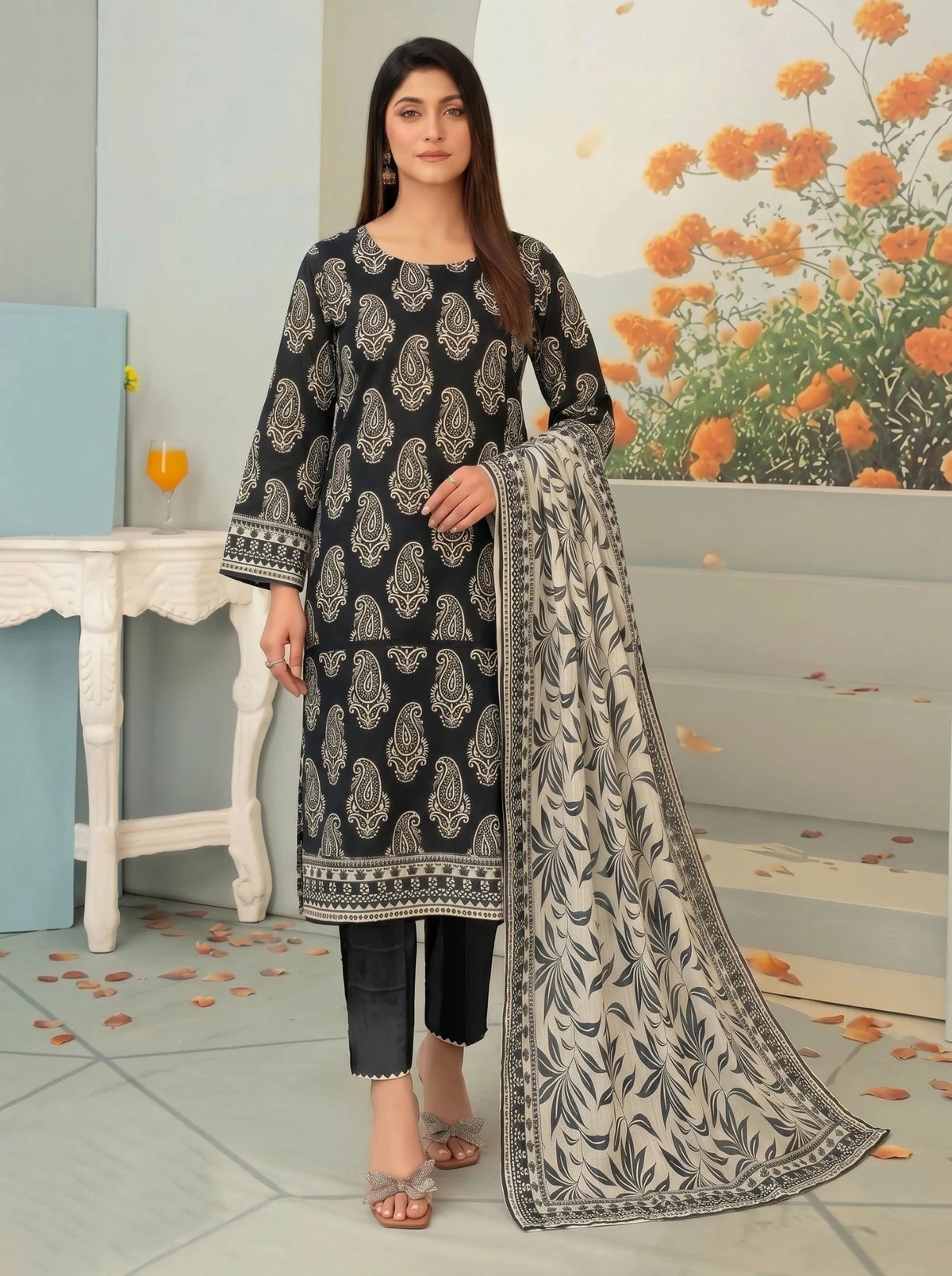 Lawn Digital Print 3PC Suit - Libaaso
