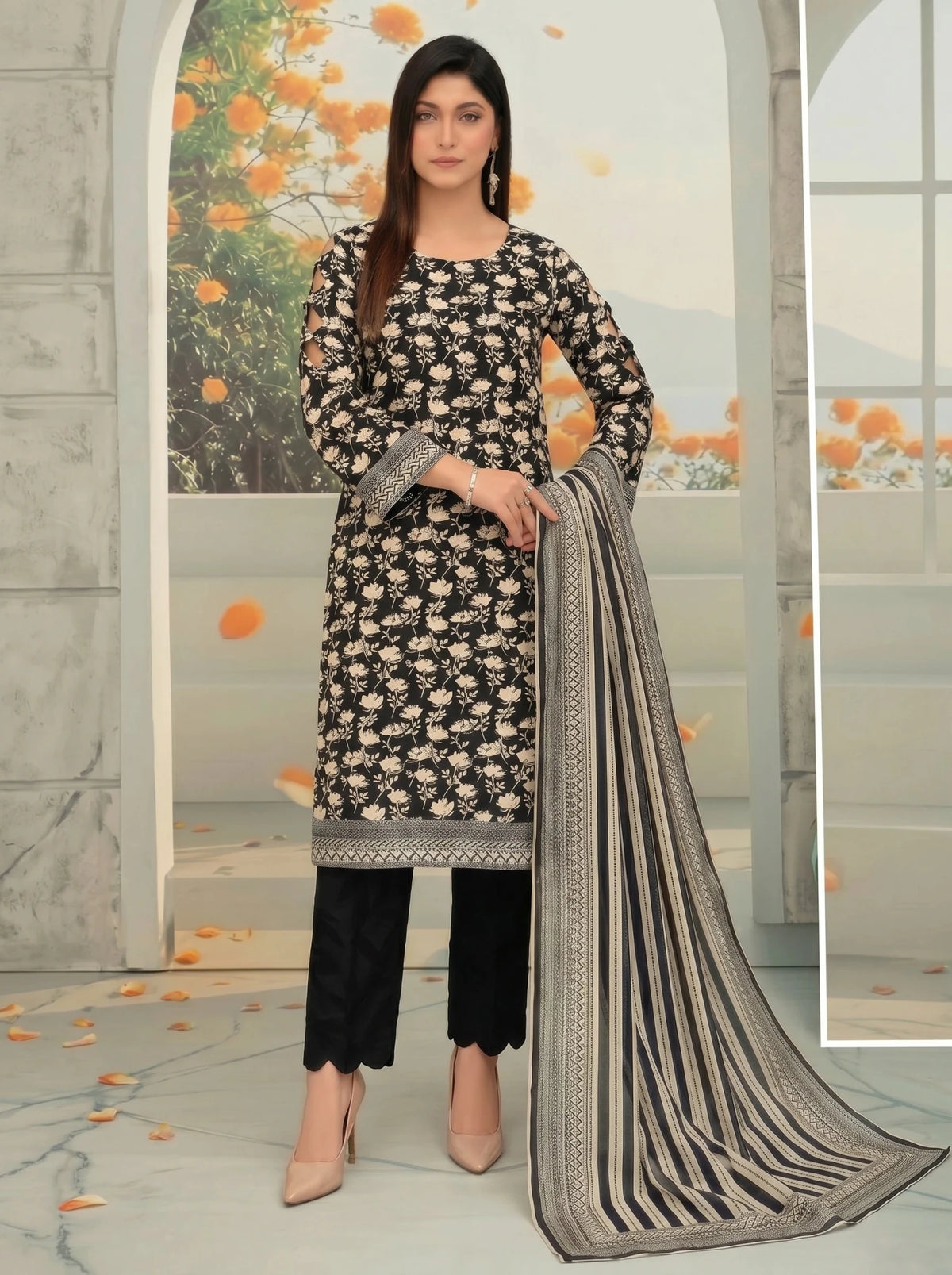Lawn Digital Print 3PC Suit - Libaaso