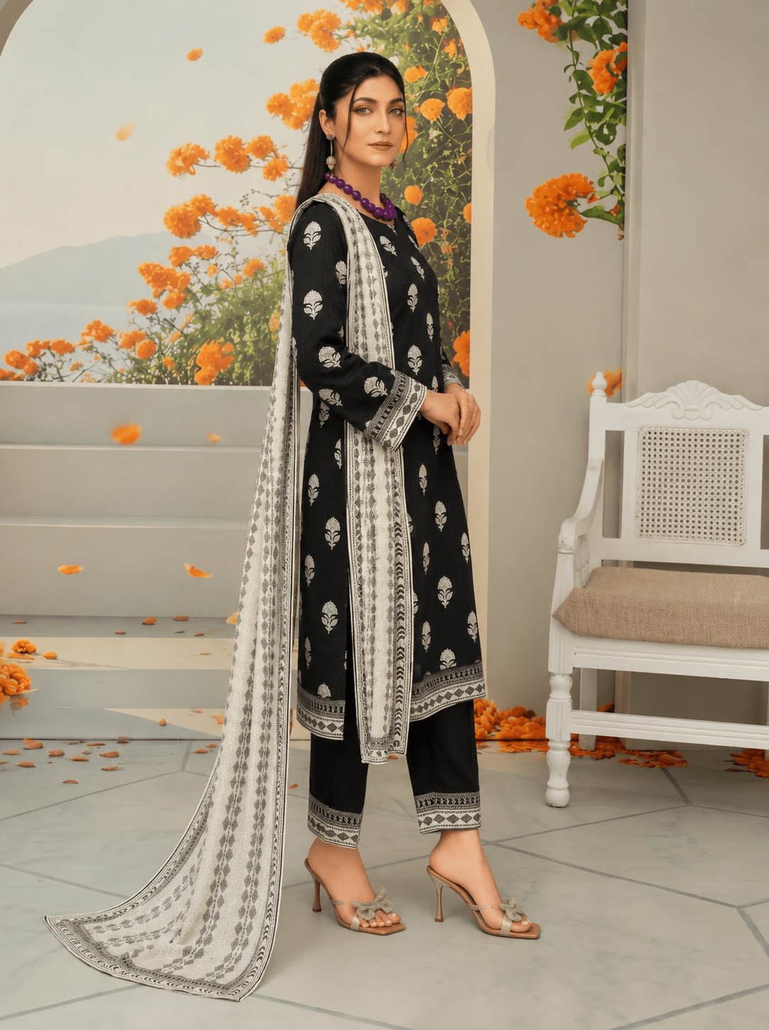 Lawn Digital Print 3PC Suit - Libaaso