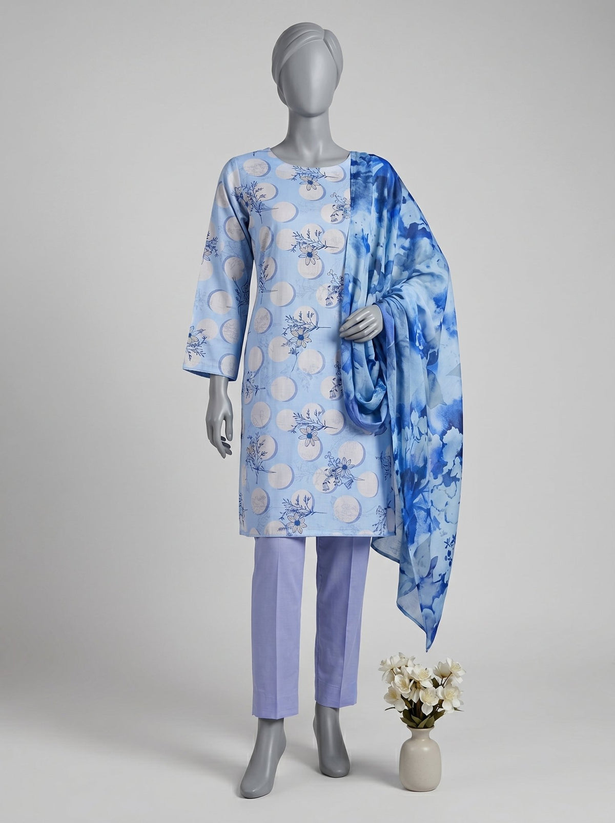 Premium 90/70 Printed Lawn 3PC Suit - Libaaso