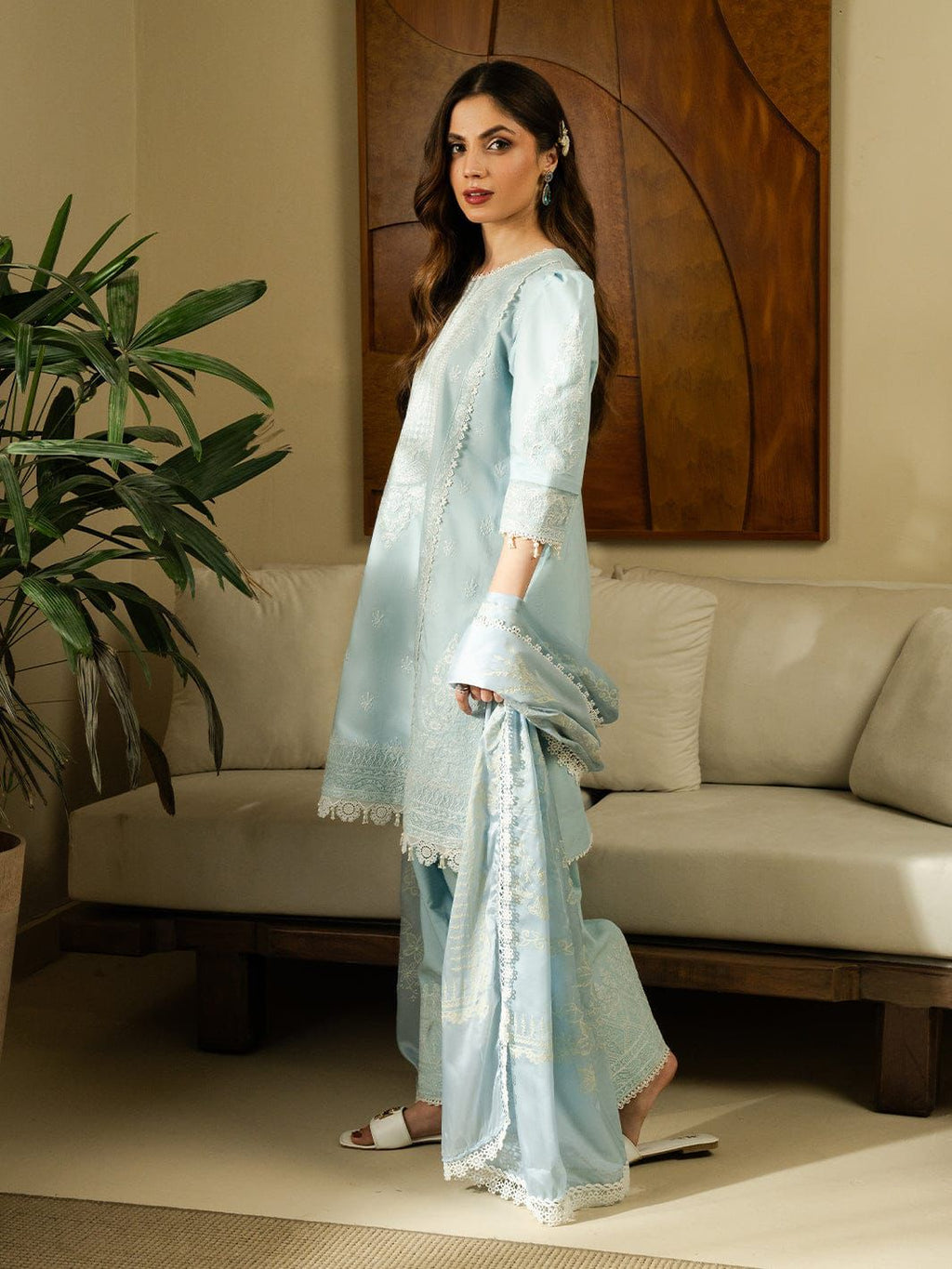 Premium Embroidered Lawn 3PC Suit - Libaaso