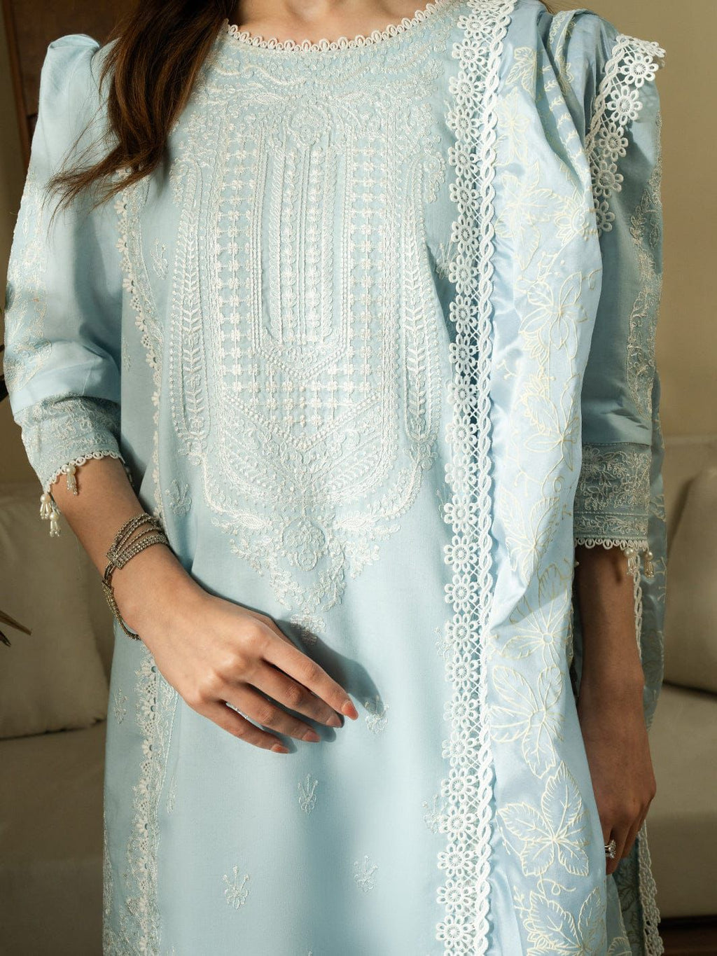 Premium Embroidered Lawn 3PC Suit - Libaaso
