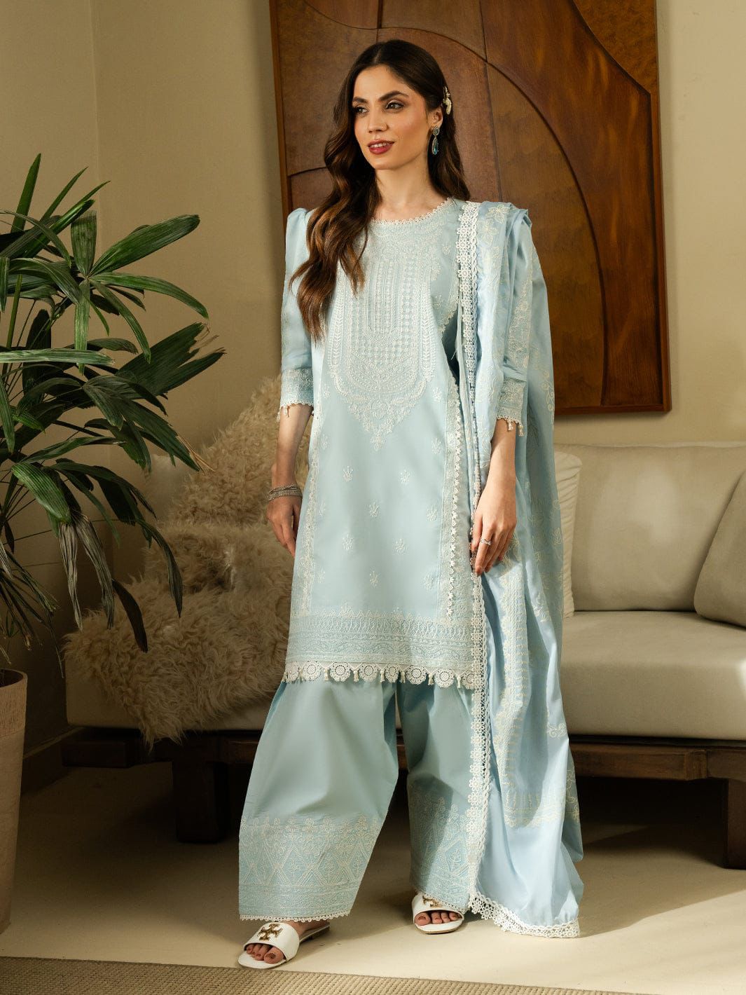 Premium Embroidered Lawn 3PC Suit - Libaaso