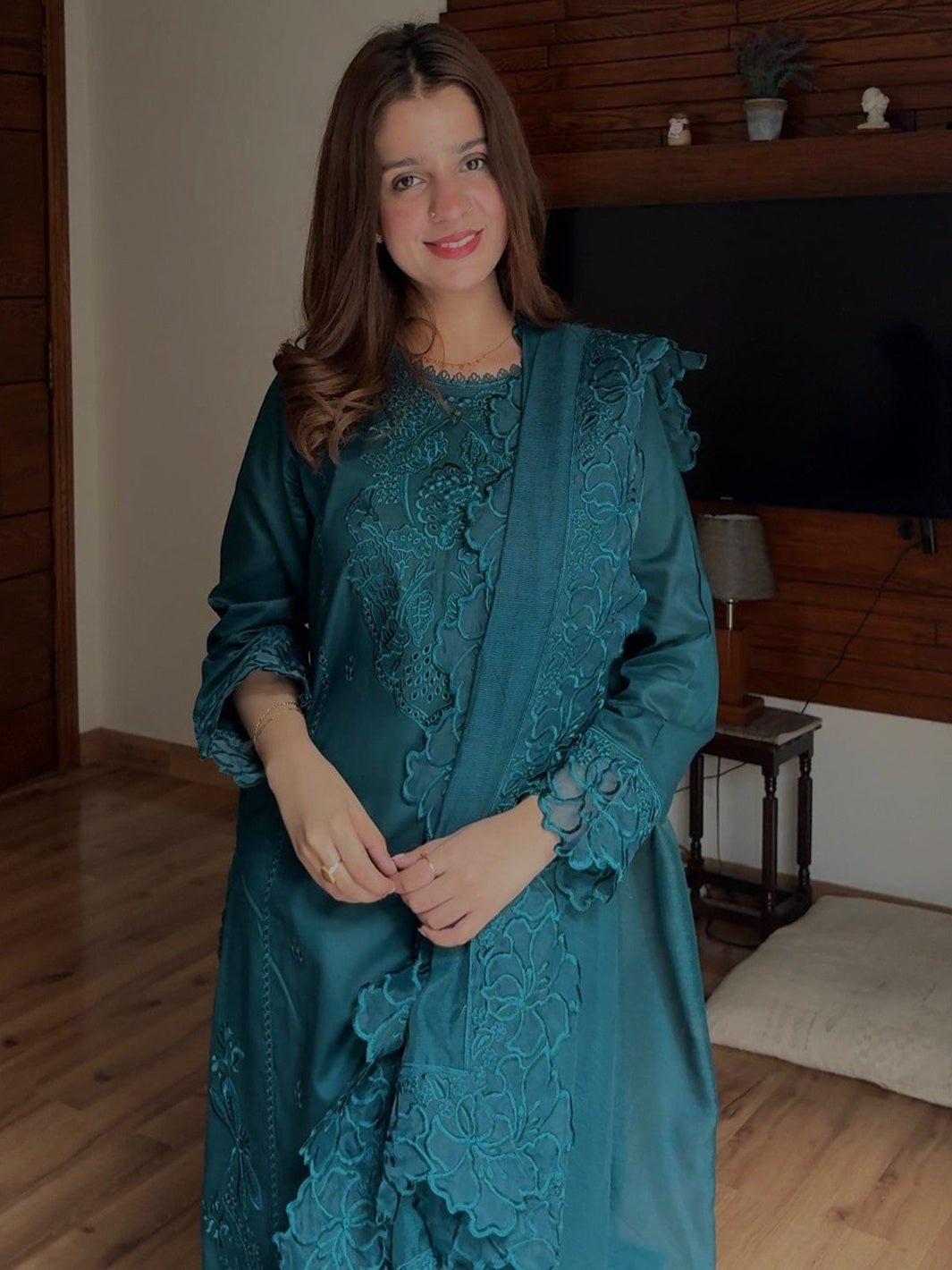 URGE Air-Jet Lawn 3PC Suit - Libaaso